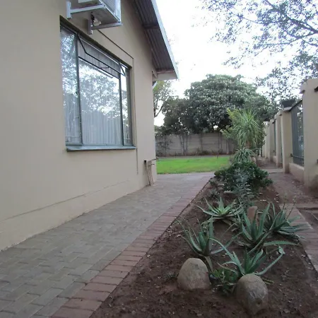 Purejoy Self-Catering Accommodation Bloemfontein Buitenkant foto
